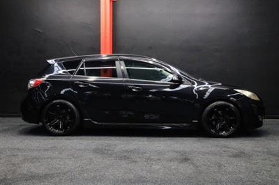 2010 Mazda Axela - Thumbnail