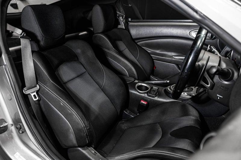 2009 Nissan Fairlady