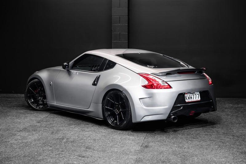 2009 Nissan Fairlady