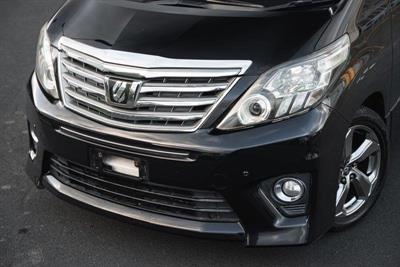 2012 Toyota Alphard - Thumbnail