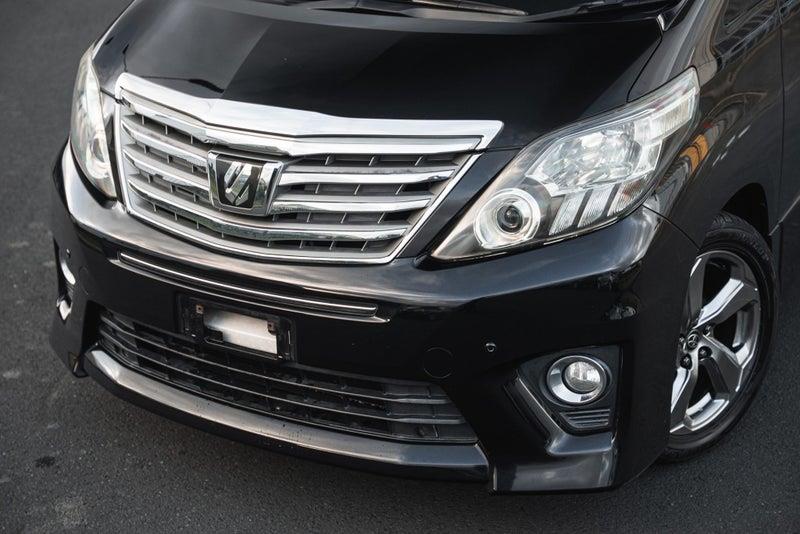 2012 Toyota Alphard