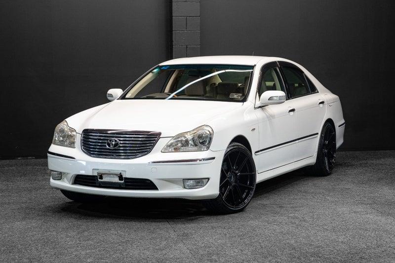 2004 Toyota Crown