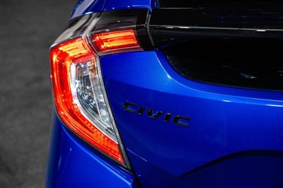 2018 Honda Civic - Thumbnail