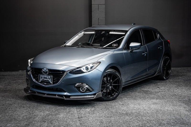 2014 Mazda Axela