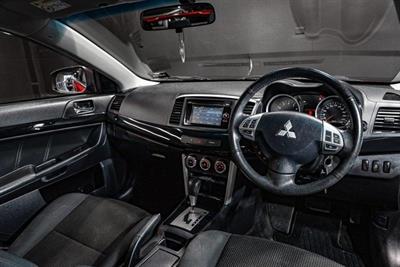 2017 Mitsubishi Lancer - Thumbnail