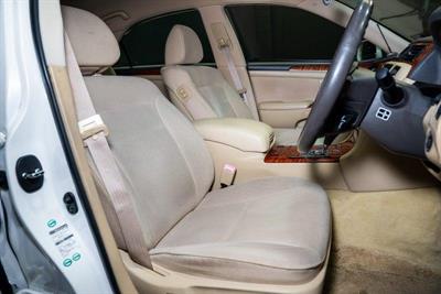 2005 Toyota Crown - Thumbnail
