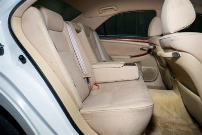 2005 Toyota Crown - Thumbnail
