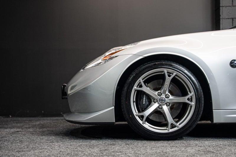 2010 Nissan Fairlady