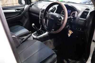 2016 Isuzu D-Max - Thumbnail