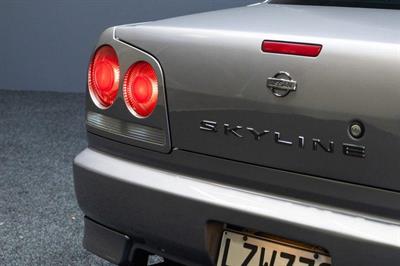 1998 Nissan Skyline - Thumbnail