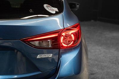 2017 Mazda Axela - Thumbnail