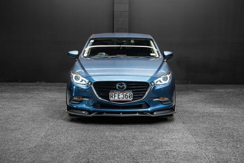 2017 Mazda Axela