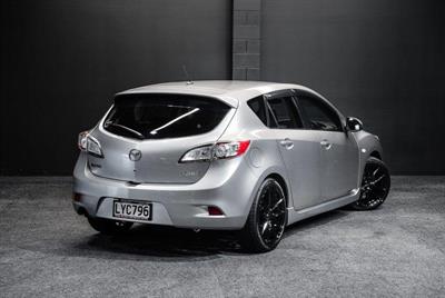 2012 Mazda Axela - Thumbnail