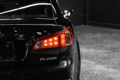 2013 Lexus IS 250 - Thumbnail