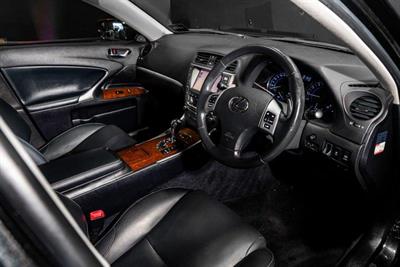 2013 Lexus IS 250 - Thumbnail