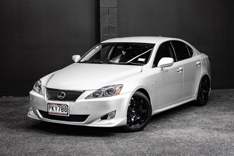 2005 Lexus IS 350