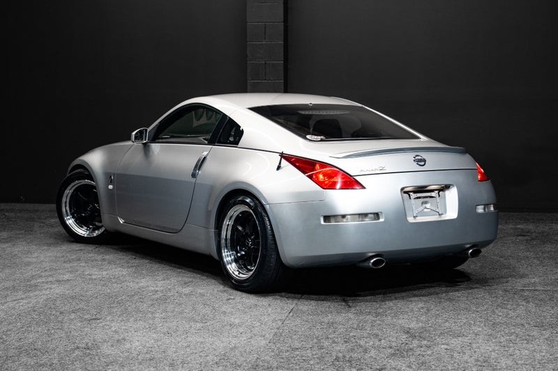 2002 Nissan Fairlady