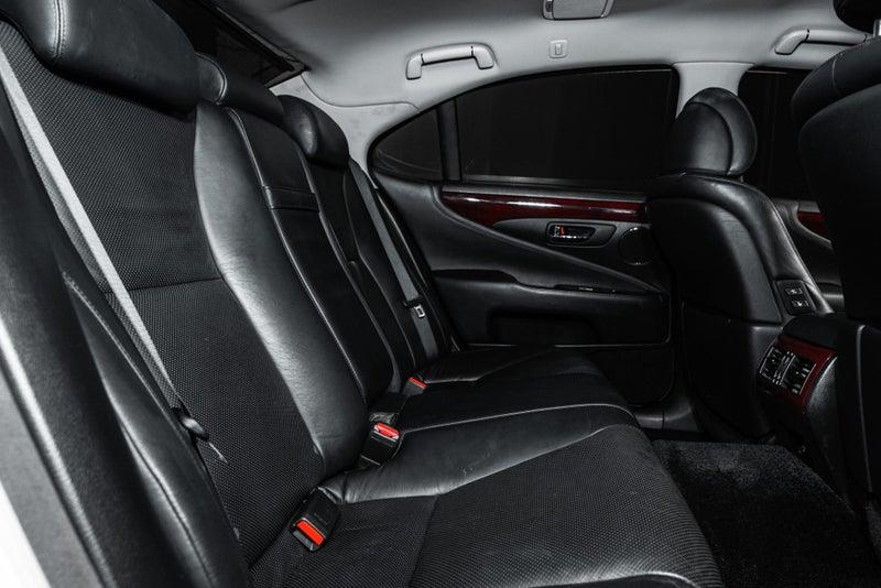 2007 Lexus LS 460