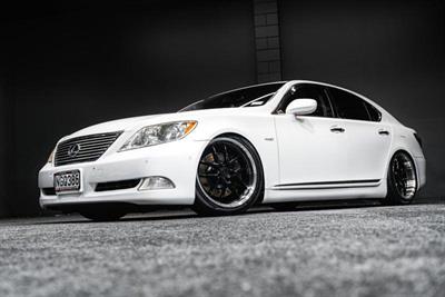 2007 Lexus LS 460 - Thumbnail