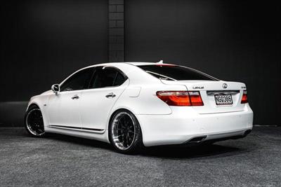 2007 Lexus LS 460 - Thumbnail