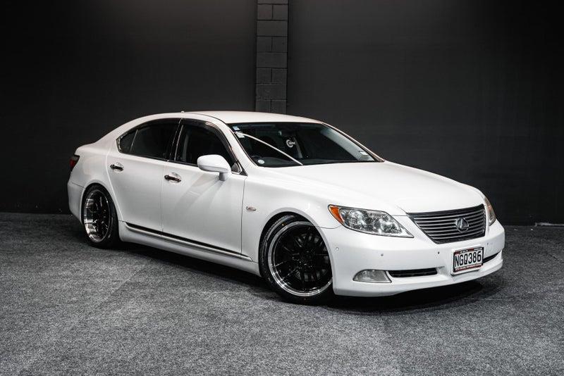 2007 Lexus LS 460