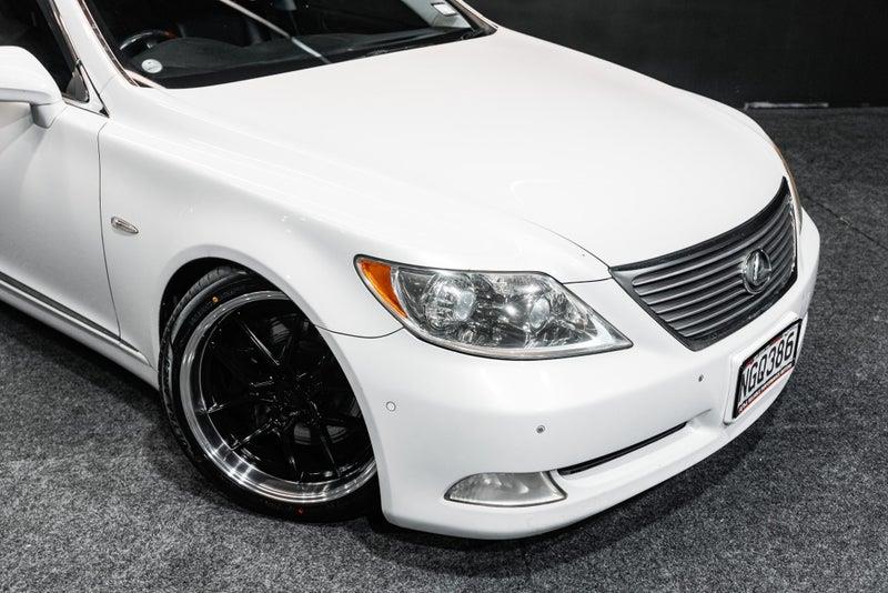 2007 Lexus LS 460