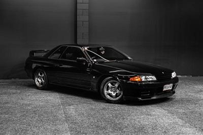 1994 Nissan Skyline - Thumbnail