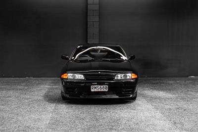 1994 Nissan Skyline - Thumbnail