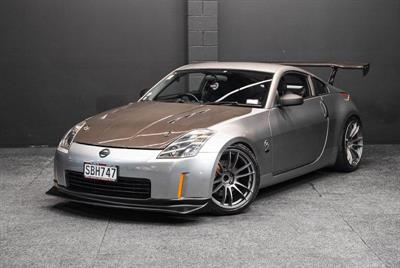 2005 Nissan Fairlady