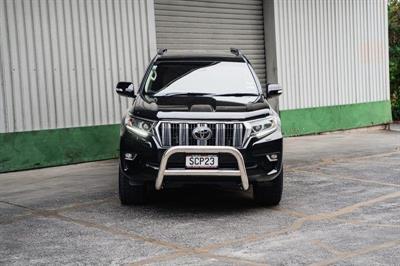 2021 Toyota Land Cruiser - Thumbnail