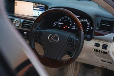 2013 Lexus LS 460 - Thumbnail