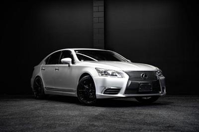 2013 Lexus LS 460 - Thumbnail