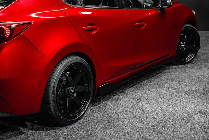 2014 Mazda Axela