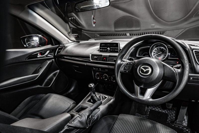 2014 Mazda Axela