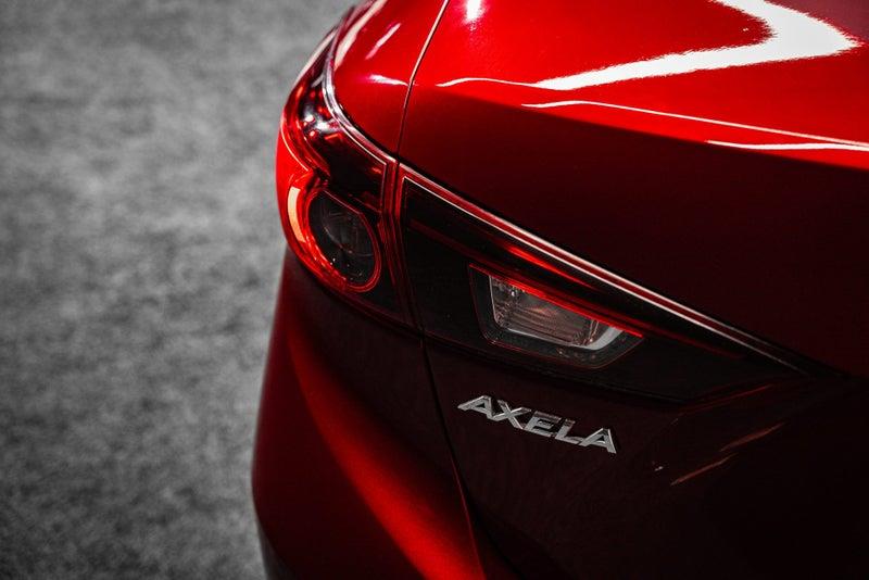 2014 Mazda Axela