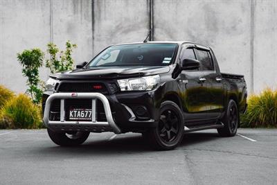 2017 Toyota Hilux - Thumbnail